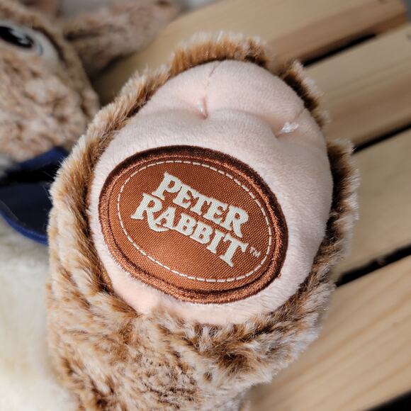 Dan Dee Peter Rabbit Plush - Picture 6 of 9